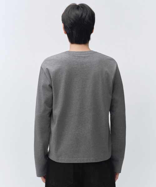 Lookbook Musinsa Standard Regular Long Sleeve Crop T-Shirt [Medium Grey] MMFTL8A02-MR