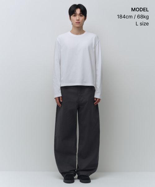 Lookbook Musinsa Standard Regular Long Sleeve Crop T-Shirt [White] MMFTL8A02-WH