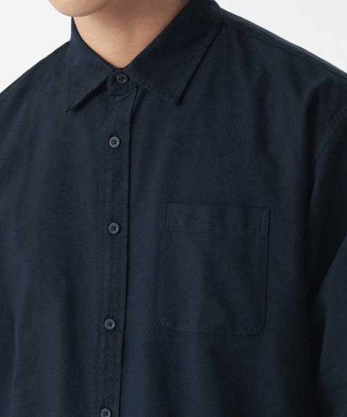 Shop Musinsa Standard Relaxed Fit Oxford Shirt [Navy] MM0SL4Z04-NA