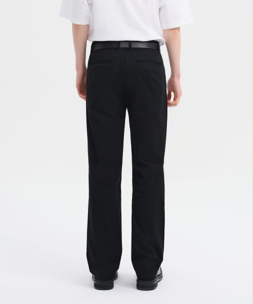 Lookbook Musinsa Standard Straight Chino Pants [Black] MMEPC1B20-BK