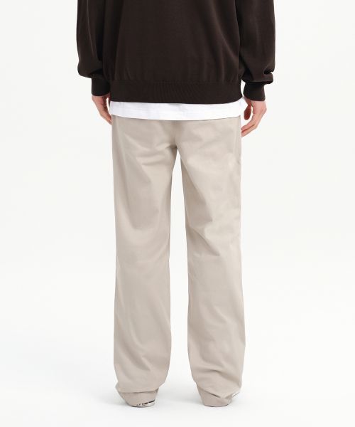 Lookbook Musinsa Standard Straight Chino Pants [Light Beige] MMEPC1B20-LB