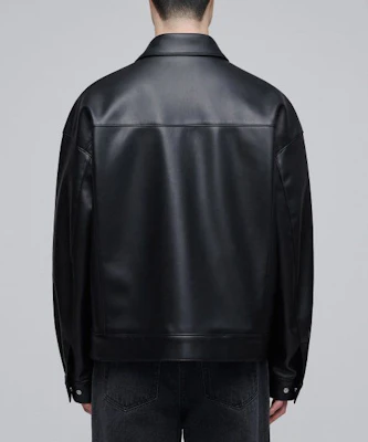 MUSINSA STANDARD 合成皮革特寬版單排扣夾克【黑色】 MMCLJ3Z11-BK Shop MUSINSA STANDARD 合成皮革特寬版單排扣夾克【黑色】 MMCLJ3Z11-BK