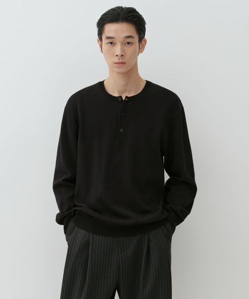 Lookbook MUSINSA STANDARD 可水洗 Supima 匹馬棉亨利領針織衫［黑色］ MMFWL1C02-BK