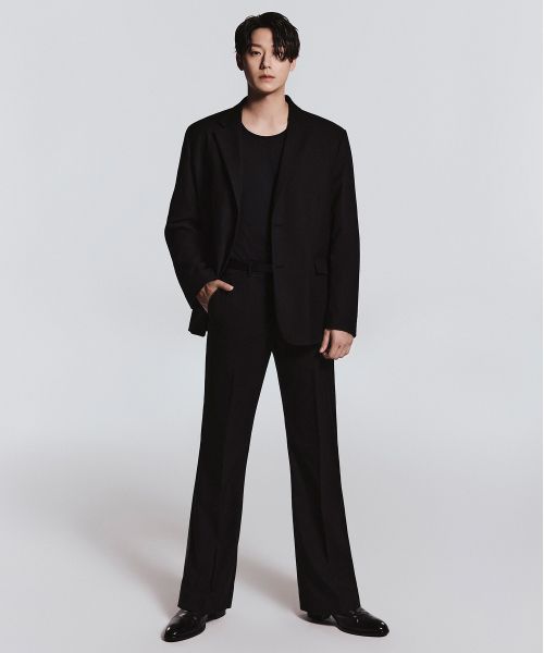 Musinsa Standard Whipcord Flare Hidden Banding Slacks [Black] MMEPL3Z08-BK