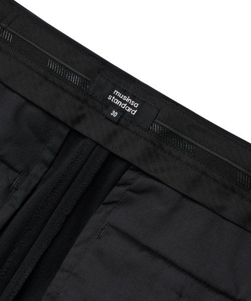 Sizing MUSINSA STANDARD 羊毛混紡半寬版隱藏式鬆緊腰西裝褲【黑色】 MMBPLAZ02-BK