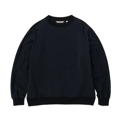 Nanamica FW22 Unisex Minimalist Solid Crewneck Pullover Sweatshirt SUHF278