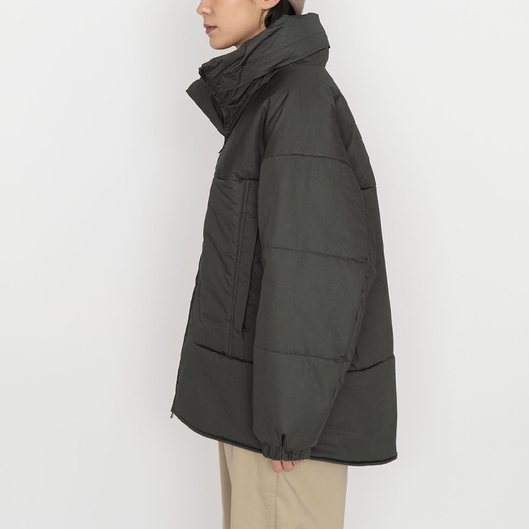 Shop nanamica FW23 保暖外套 男女款 素色寬鬆版冬季外套 SUAF360