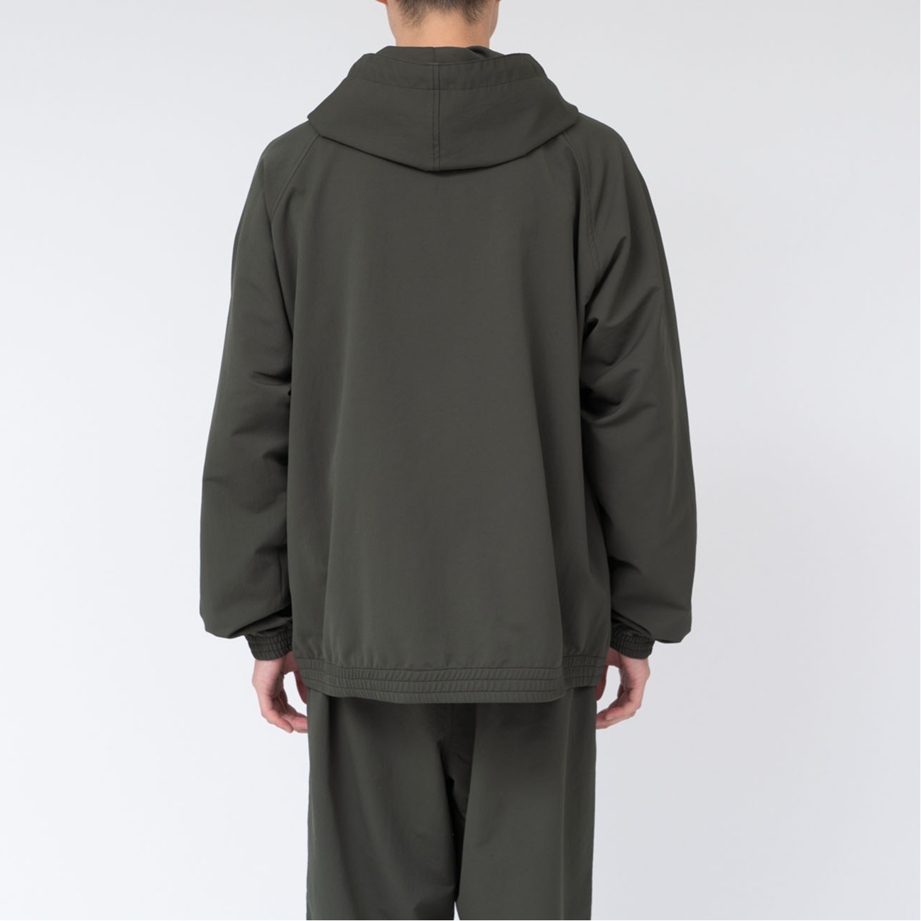 Lookbook Nanamica FW24 橄榄绿半拉链连帽衫带弹性抽绳下摆 S24FA041-OL