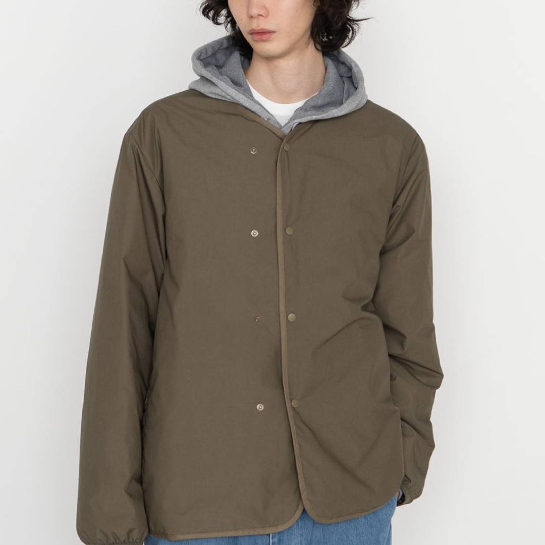 Shop nanamica 雙面羽絨開衫 無領寬鬆外套 男女款 翻轉設計款式 SUAF361