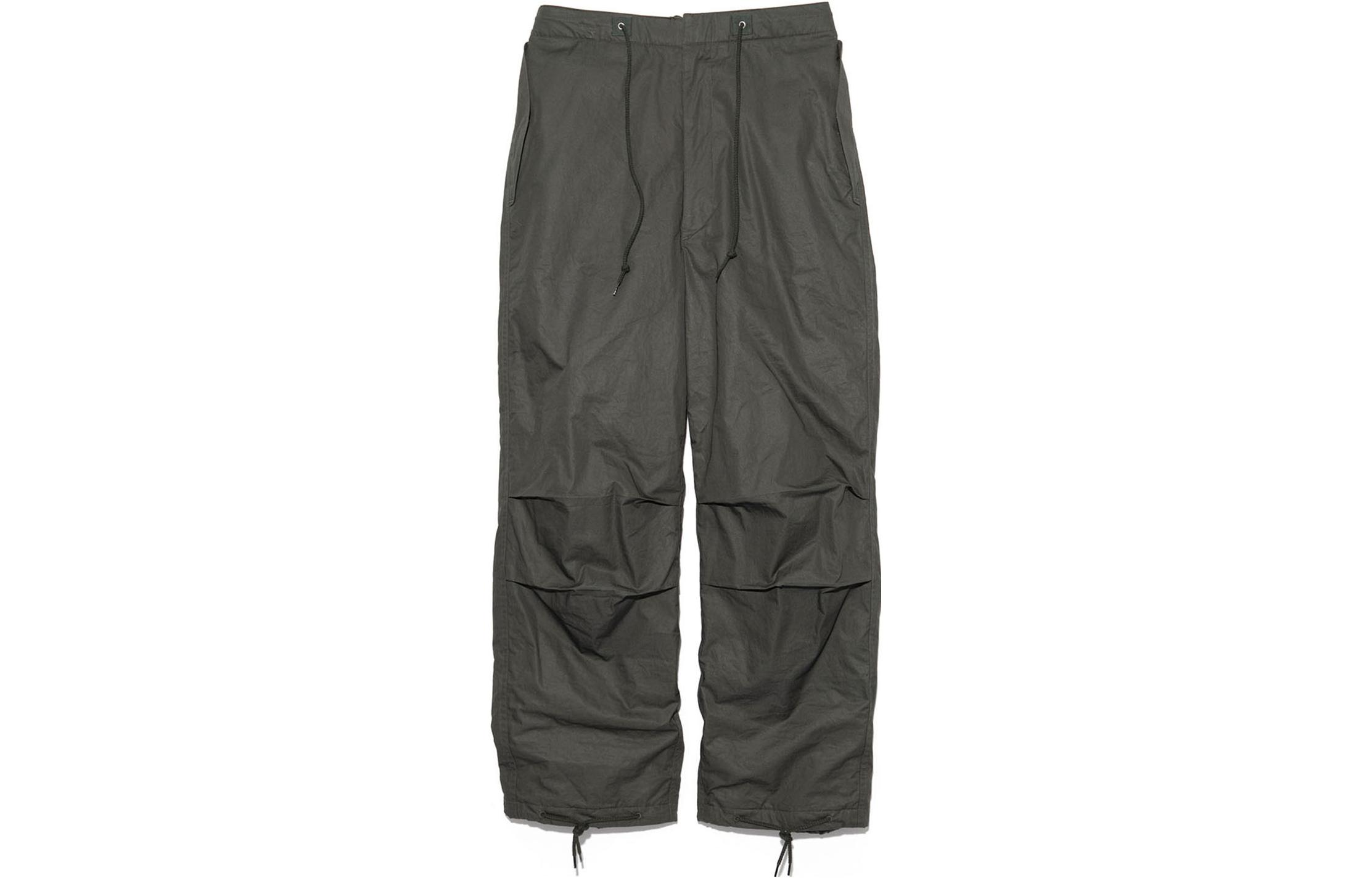 Order Nanamica 純色直筒抽繩休閒長褲 男女款。 SUCF360