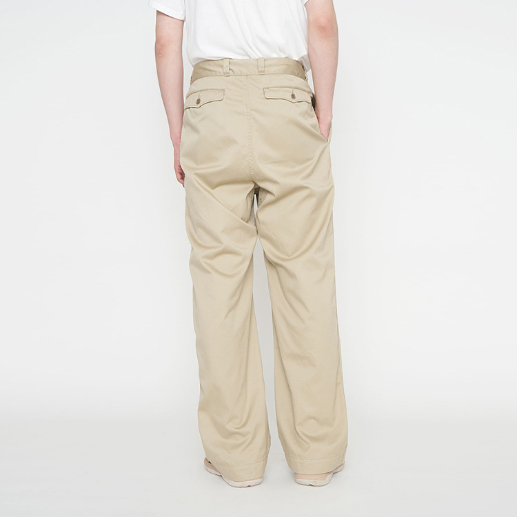 Shop nanamica SS22 雙褶寬鬆直筒褲 男女休閒長褲. SUCF154E