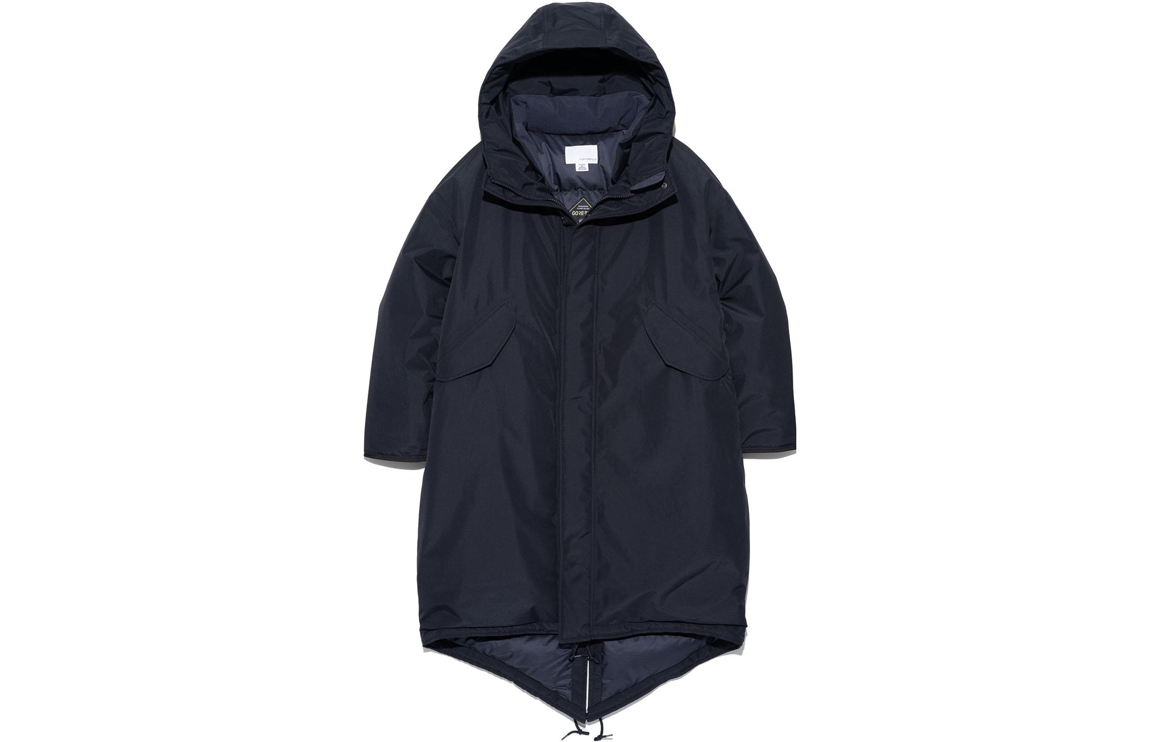 Lookbook Nanamica 男女同款純色羽絨連帽外套 SUBF358