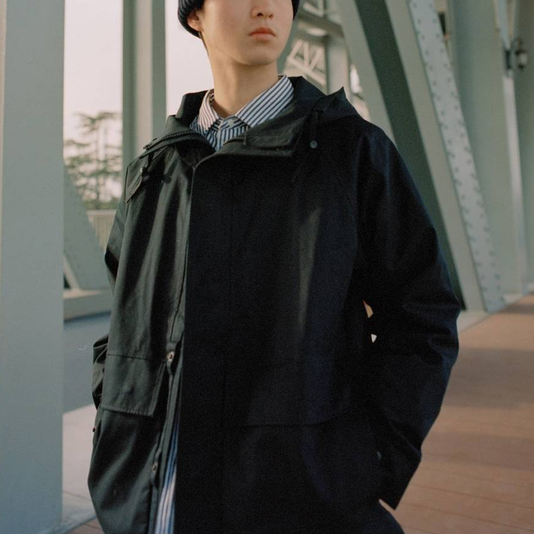 Purchase nanamica x DOE SS24 男女防水連帽外套 黑色 SUAF381E