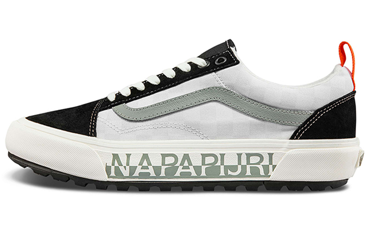 Napapijri x Vans Old Skool MTE-1 'Black/White' VN0A5I128S8