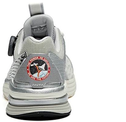 安踏 NASA x 天祺 跑鞋 '银灰' 112015586-3 Shop 安踏 NASA x 天祺 跑鞋 '银灰' 112015586-3