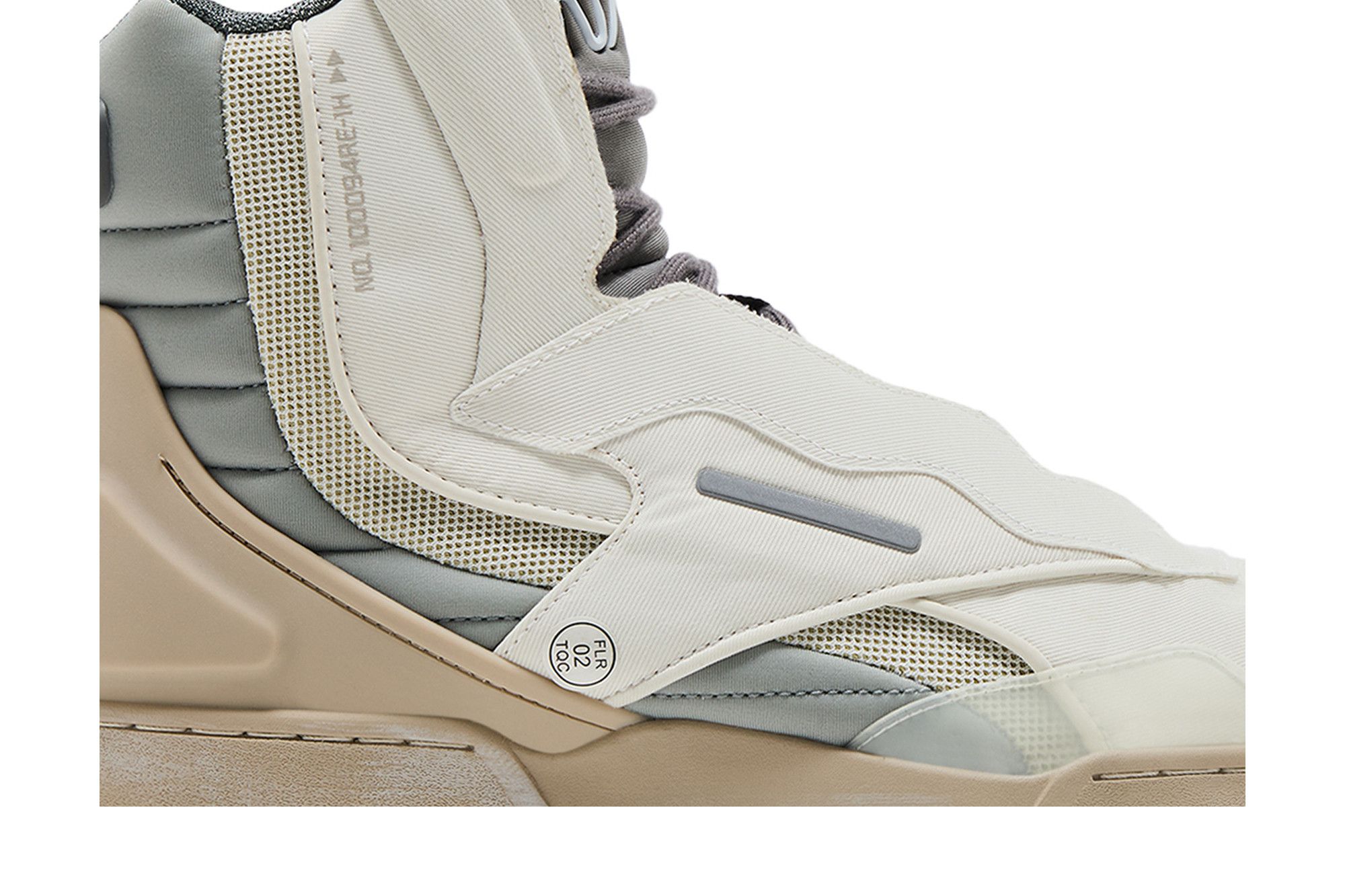 Lookbook NASA x Reebok BB4K2 'Program Transfer Artefak' 100206315
