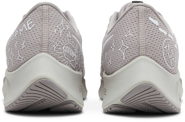 ネイサン・ベル × ナイキ エア ズーム ペガサス 38 "魔法の場所へ" DM1610-001 Details for ネイサン・ベル × ナイキ エア ズーム ペガサス 38 "魔法の場所へ" DM1610-001