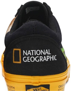 National Geographic x Vans Old Skool 'Grafik Haiwan' VN0A4U3BWK6 Sizing National Geographic x Vans Old Skool 'Grafik Haiwan' VN0A4U3BWK6