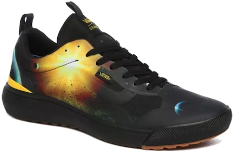 반스 X 내셔널지오그래픽 울트라레인지 엑소 블랙 VN0A4U1KXU3 Lookbook 반스 X 내셔널지오그래픽 울트라레인지 엑소 블랙 VN0A4U1KXU3