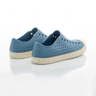 Native Jefferson Shoes or Sneakers Plain blue 11111500-4430 Lookbook Native Jefferson Shoes or Sneakers Plain blue 11111500-4430
