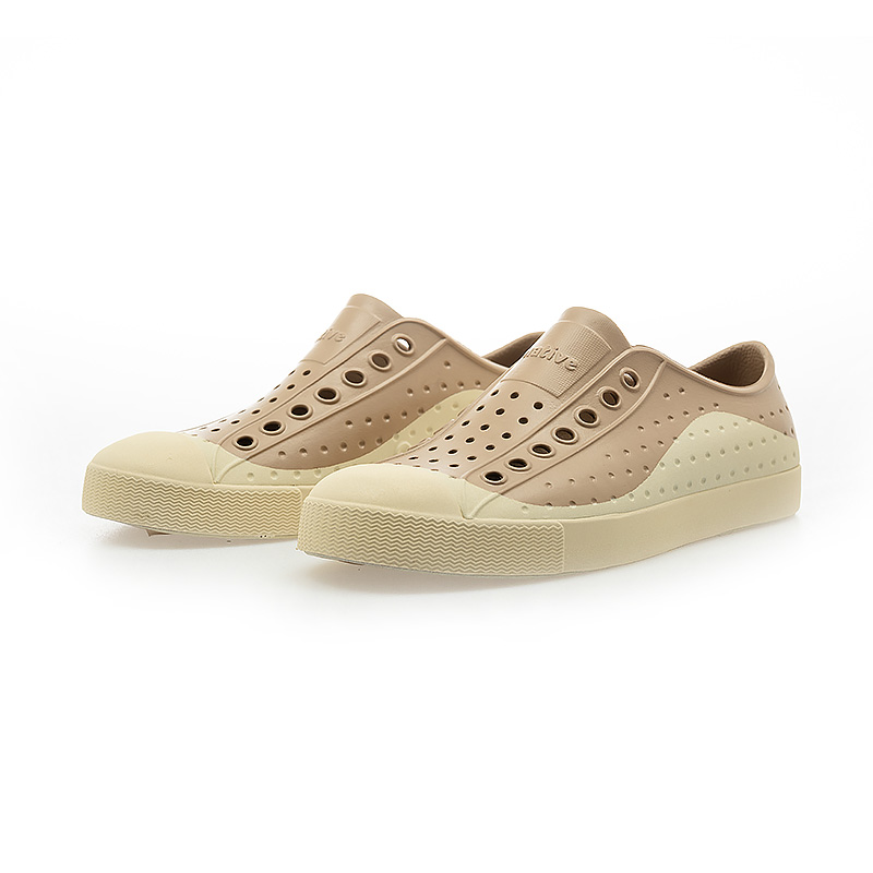 Order Zapatillas Native Jefferson Wanderfoam Roam. F0000181-2162