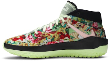 NBA 2K20 x Nike KD 13 'Funk' Eksklusif Pemain Gamer CI9948-601 Lookbook NBA 2K20 x Nike KD 13 'Funk' Eksklusif Pemain Gamer CI9948-601