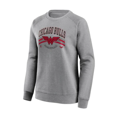 NBA Fanatics Chicago Bulls Wonder Woman Graphic Crewneck Sweatshirt Gray Mens 13327466