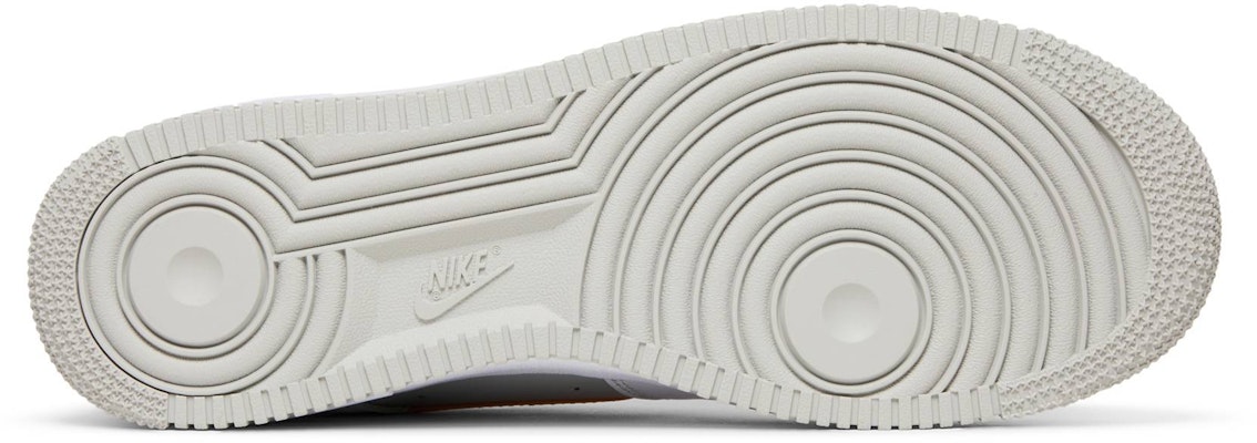 NBA x Nike 空軍一號 '07 LV8 '馬刺' DC8874-100 Shop NBA x Nike 空軍一號 '07 LV8 '馬刺' DC8874-100