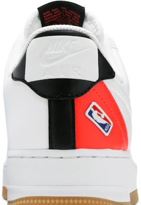 NBA x Nike Air Force 1 '07 LV8 'Putih Merah Terang' CT2298-101 Sizing NBA x Nike Air Force 1 '07 LV8 'Putih Merah Terang' CT2298-101
