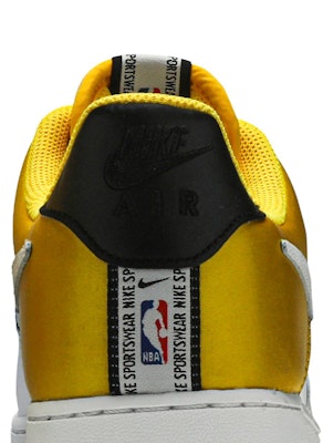 NBA x Nike Air Force 1 '07 LV8 'Amarillo' Kuning BQ4420-700 Sizing NBA x Nike Air Force 1 '07 LV8 'Amarillo' Kuning BQ4420-700