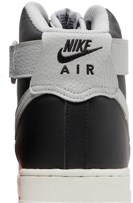 NBA x Nike Air Force 1 High '75th Anniversary Chile Red' Merah Chile DC8870-001 Sizing NBA x Nike Air Force 1 High '75th Anniversary Chile Red' Merah Chile DC8870-001