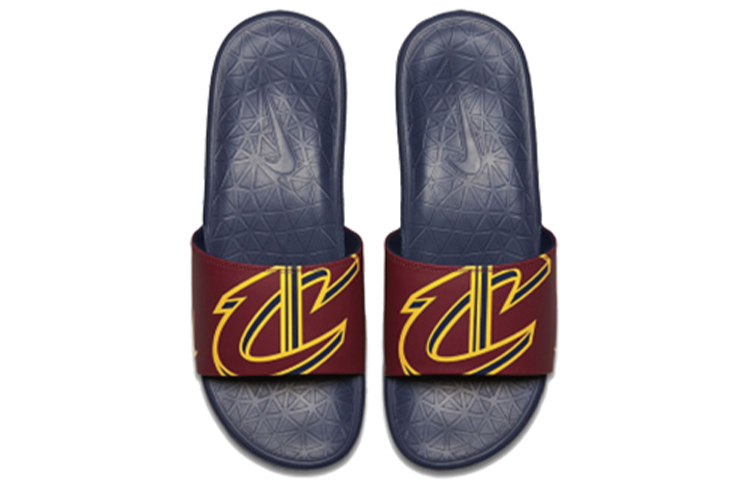 Lookbook NBA x Nike Benassi 'Cavaliers' Sandalias 917551-601