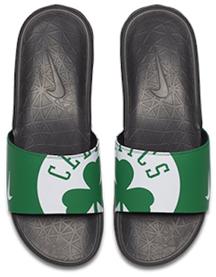 NBA x Nike Benassi 'Celtics' Sandalias 917551-301 Lookbook NBA x Nike Benassi 'Celtics' Sandalias 917551-301