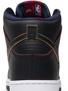 NBA x Nike SB Dunk High Pro 'Cleveland Cavaliers' BQ6392-001 Sizing NBA x Nike SB Dunk High Pro 'Cleveland Cavaliers' BQ6392-001