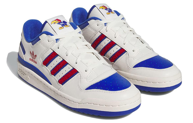 Lookbook NCAA x 아디다스 포럼 로우 '캔자스' IE7699