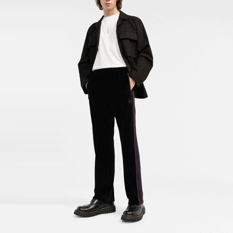 Lookbook Needles FW21 天鵝絨條紋運動褲 黑色 J0229