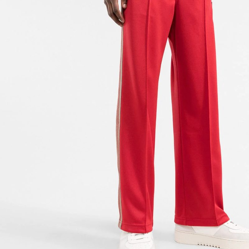 Purchase Needles 側條紋運動長褲 紅色. KP220