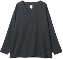 Needles Unisex Grey Solid V-Neck Pullover Oversized Sweatshirt Long Sleeve OT512C Needles Unisex Grey Solid V-Neck Pullover Oversized Sweatshirt Long Sleeve OT512C