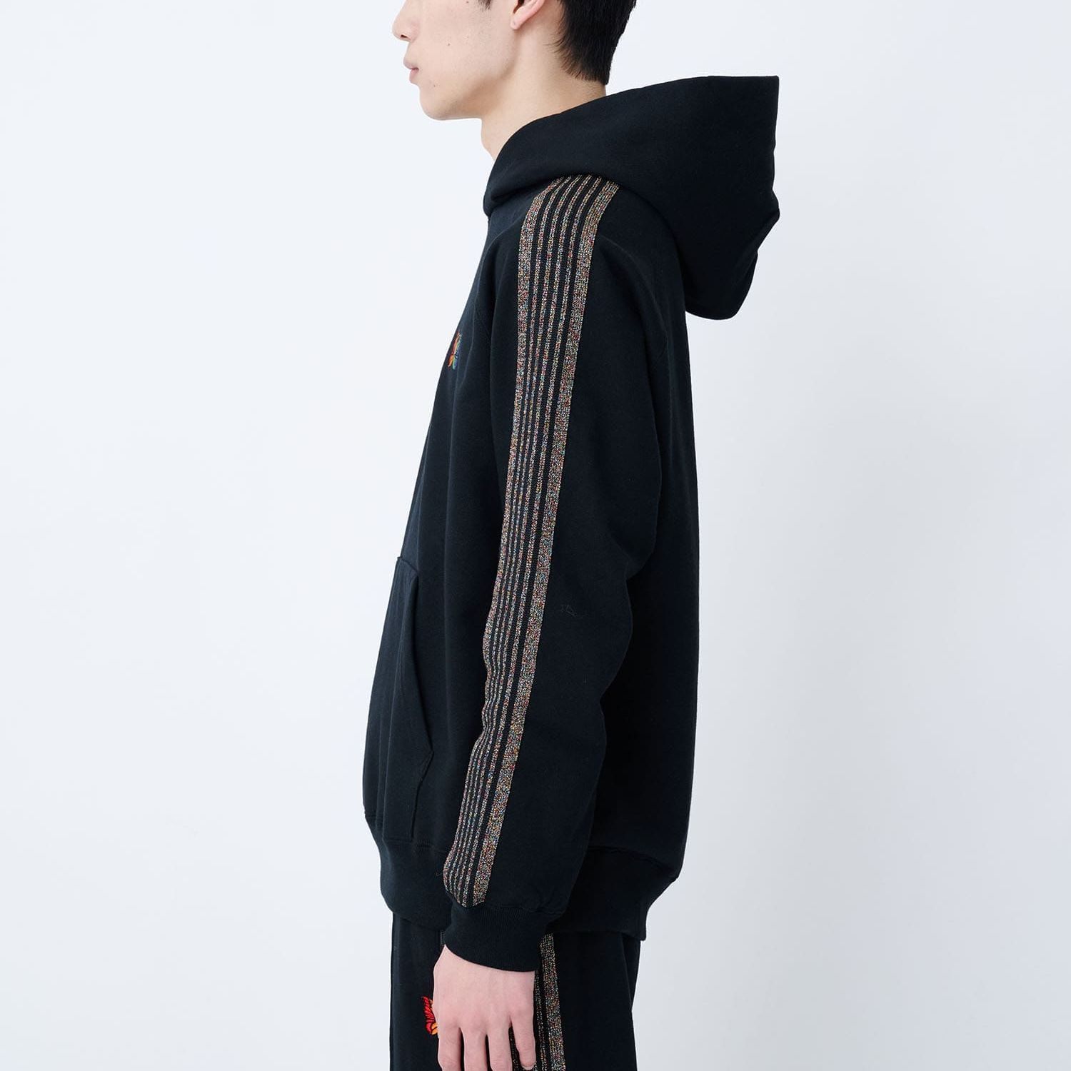 Purchase Needles x STUDIOUS 刺繡蝴蝶條紋黑色衛衣 (男款)。 MR450