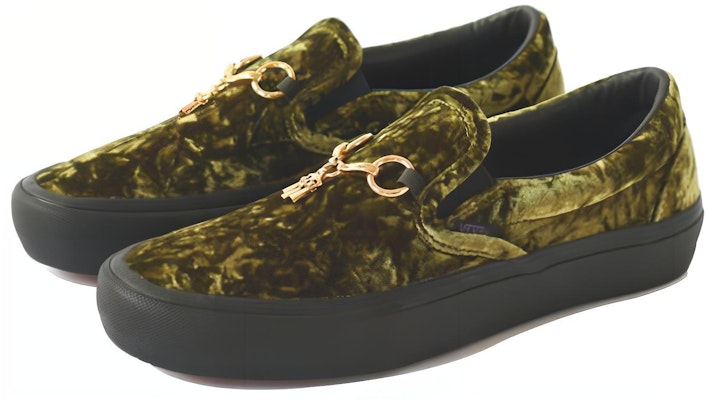 Needles x Vans Classic Slip-On VLT LX 'Green Velvet' VN0A3QXYSI0 Lookbook Needles x Vans Classic Slip-On VLT LX 'Green Velvet' VN0A3QXYSI0