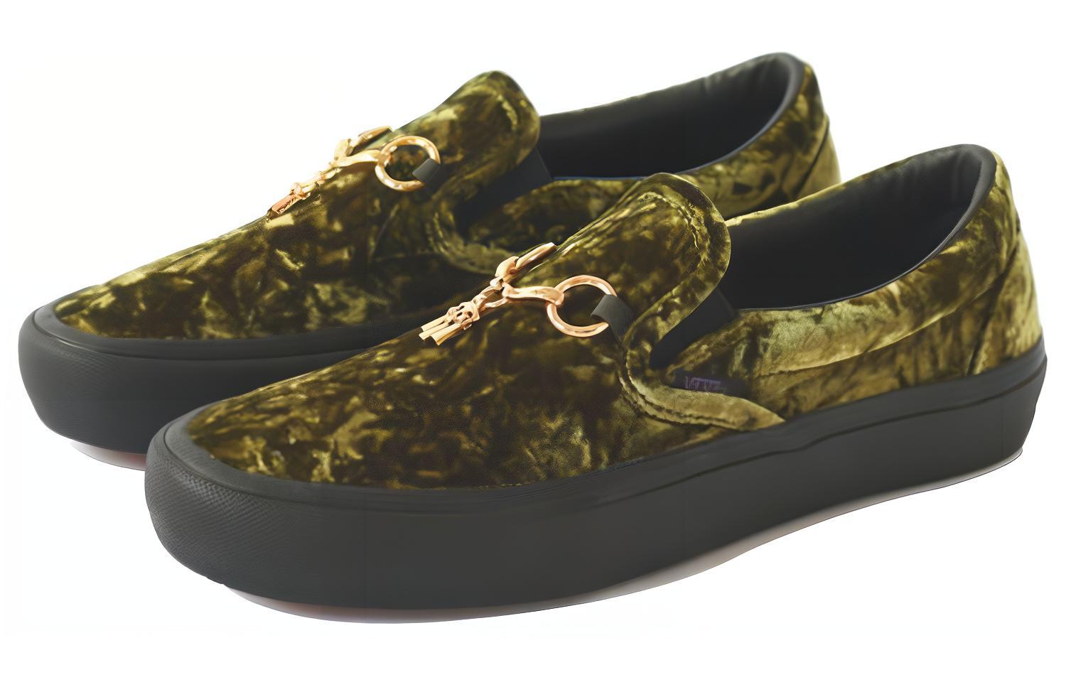 Lookbook Needles x Vans Classic Slip-On VLT LX ''Velours Vert'' VN0A3QXYSI0