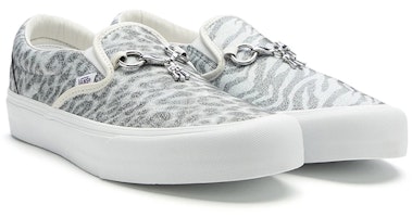 Needles x Vans Vault Classic Slip-On V 'Cetakan Haiwan - Putih' VN0A3QXY2GT Lookbook Needles x Vans Vault Classic Slip-On V 'Cetakan Haiwan - Putih' VN0A3QXY2GT