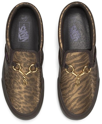 Needles x Vans Vault Classic Slip-On V 'Cetakan Haiwan - Coklat' VN0A3QXY2GU Lookbook Needles x Vans Vault Classic Slip-On V 'Cetakan Haiwan - Coklat' VN0A3QXY2GU