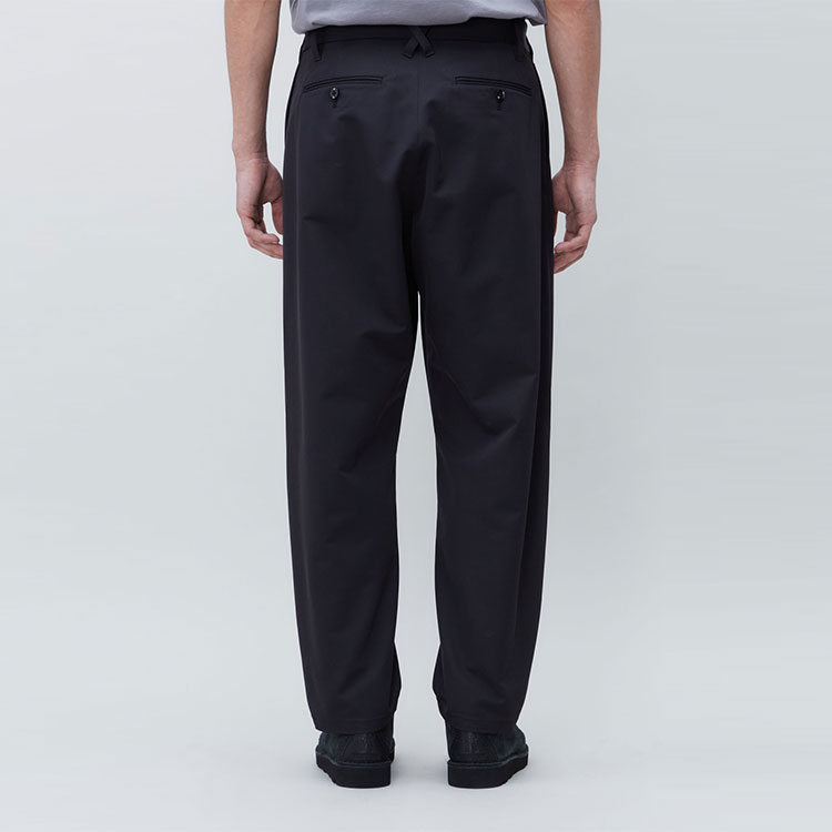 Details for 네이버후드 플레인 버튼 캐주얼 팬츠. 221SPNH-PTM01