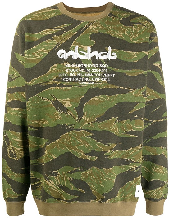 neighborhood-green-embroidered-logo-crewneck-sweatshirt-for-men-201-mbnh-csm-01