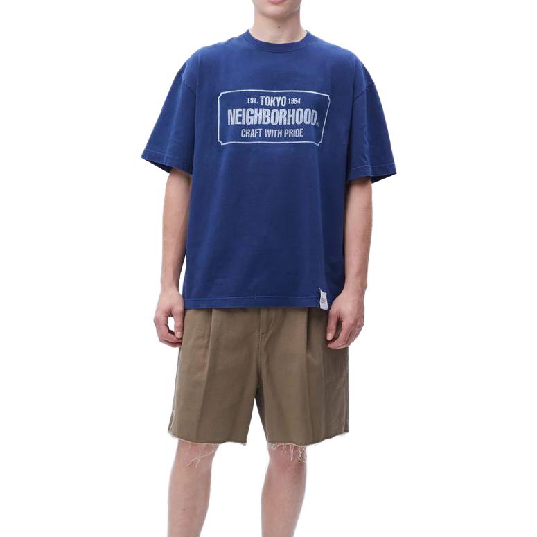 Shop NEIGHBORHOOD 字母印花圆领短袖T恤 - 男款 231OKNH-CSM04-BK