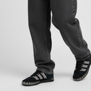 NEIGHBORHOOD x adidas Originals Adimatic 'Hitam Teras/Kelabu Padu' HP6770 Order NEIGHBORHOOD x adidas Originals Adimatic 'Hitam Teras/Kelabu Padu' HP6770