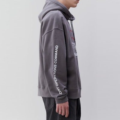 Sudadera con capucha NEIGHBORHOOD x Futura Laboratories Logo Print Colaboración. 212UWFTN-CSM01 Sizing Sudadera con capucha NEIGHBORHOOD x Futura Laboratories Logo Print Colaboración. 212UWFTN-CSM01