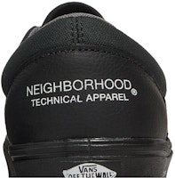 Sizing NEIGHBORHOOD x Vans ComfyCush Era 'The Filth And The Fury' VN0A5DYB5E61