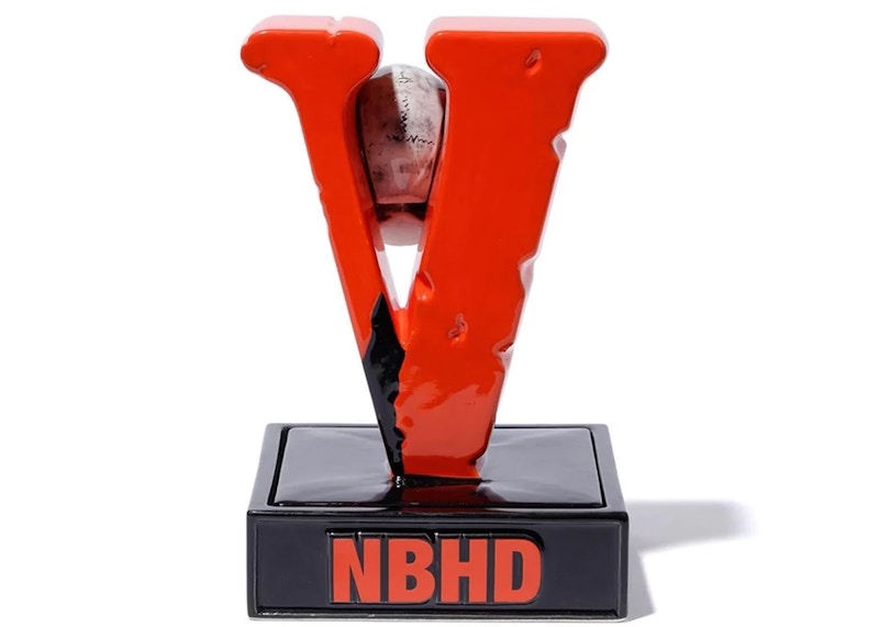 Order Neighborhood x VLONE Kamar Dupa Merah